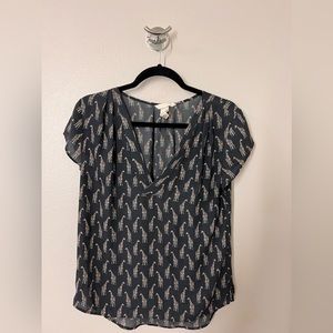 H&M Patterned Work Blouse with Giraffes Size Small